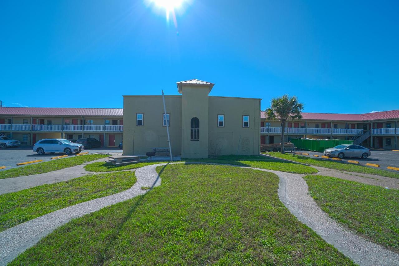 Days Inn By Wyndham Aransas Pass Ngoại thất bức ảnh